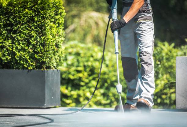 Why Choose Our Pressure Washing Services in Michigan